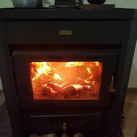 Inviting 4-bed In Dolishte * General-Kantardzhievo