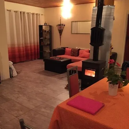Villa Inviting 4-bed In Dolishte *